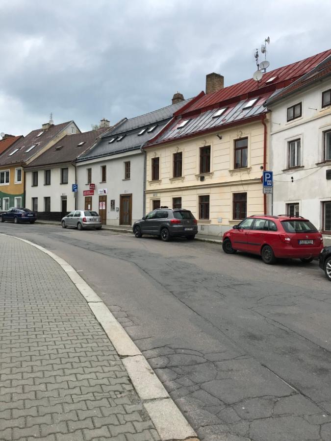 Apartman 3Kk 80 M2 S Virivkou A Saunou Їглава Екстер'єр фото